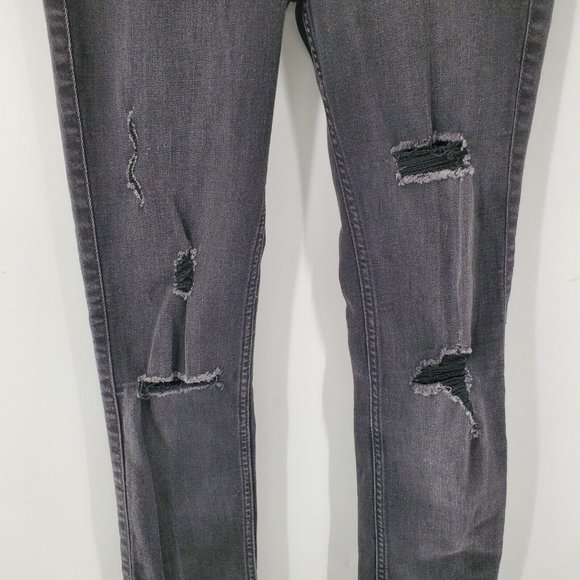Hollister Distressed Black High Rise Super Skinny‎ Jeans Womens Size 3R W26 L30 - Picture 3 of 7